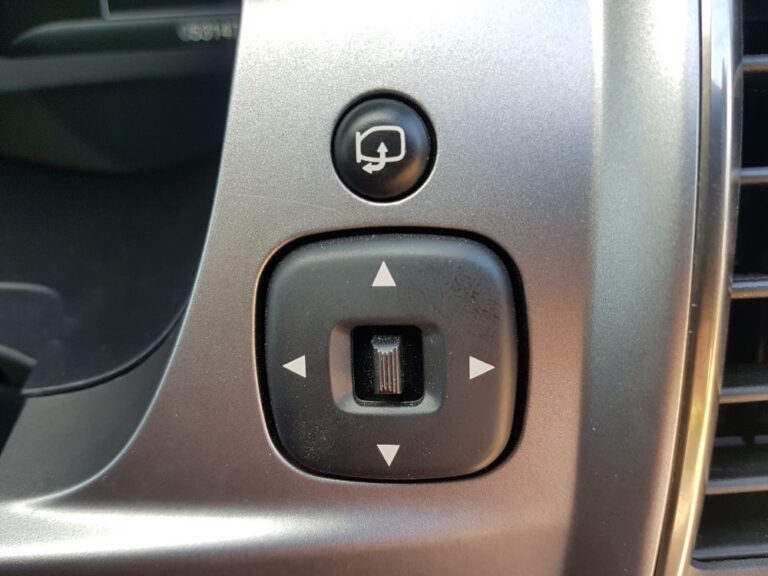 Auto Folding Mirror Module suits Ford Ranger & Everest Trac Electronics