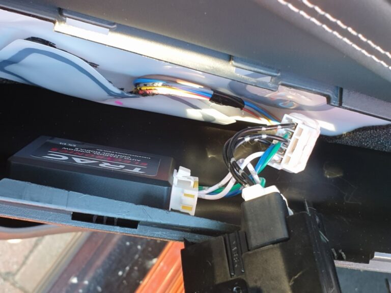 Auto up/down Window Module Suits Passengers Window Switch - Trac ...